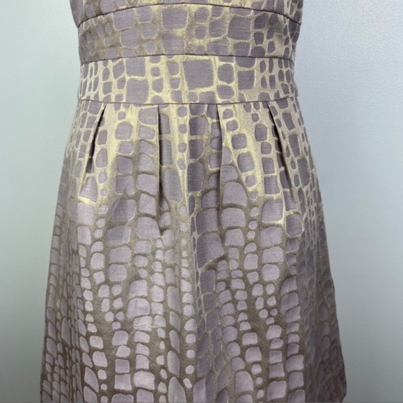 AMERICAN EAGLE AEO Gray Metallic Gold Alligator Skin Print Strapless Dress 0 EUC - Picture 4 of 7